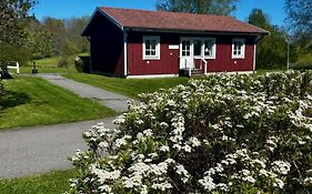 Semesterstugor Väddö Folkhögskola